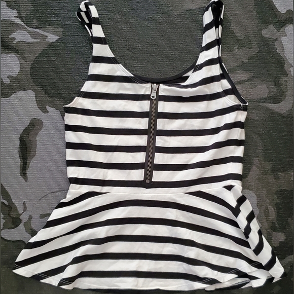Express Black Zip Back & White Striped Peplum Tank Top - Picture 3 of 6